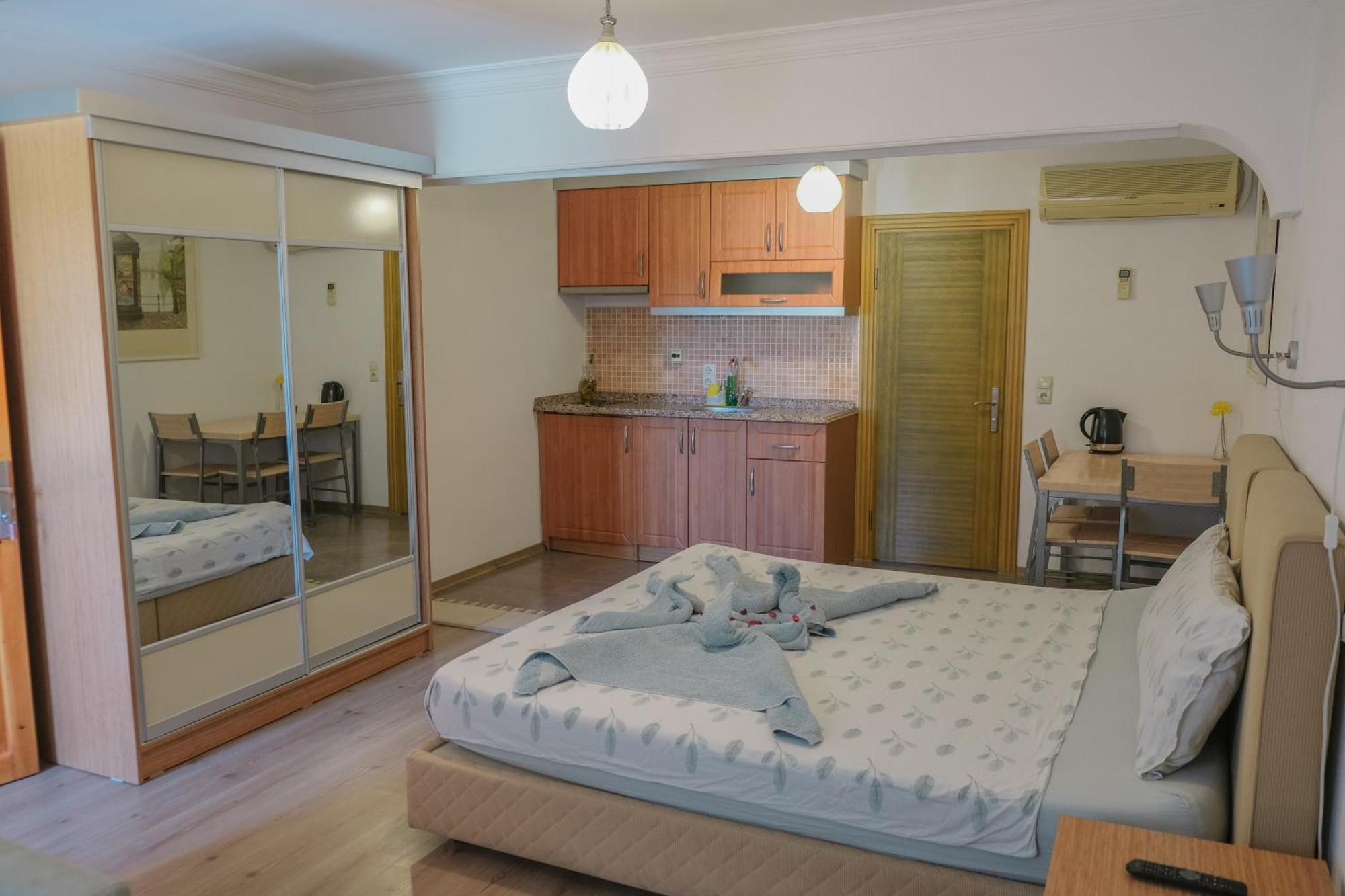 Natureland Efes Pension Селчук Екстериор снимка
