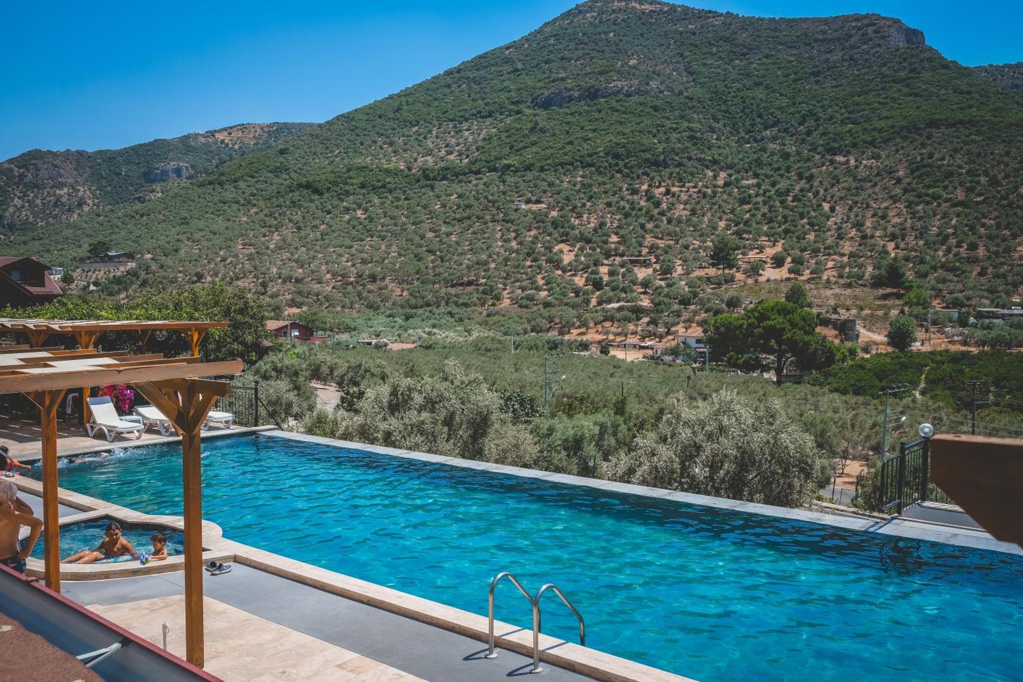 Natureland Efes Pension Селчук Екстериор снимка